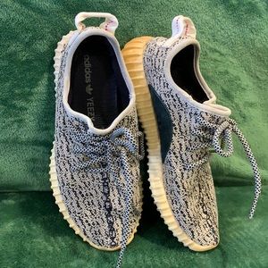 Yeezy 350 Boost V1 Turtle Dove Authentic Adidas